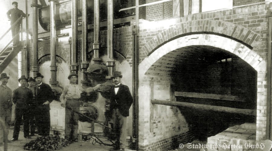 Bau des Achter-Generator-Ofens, 1908